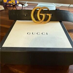 Gucci Black Leather Belt with Gold Double G Statement Buckle